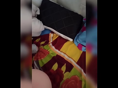 ❤️ Mijn kamergenote blijft alleen thuis omdat haar man op vakantie gaat en ik maak van de gelegenheid gebruik om haar te neuken en haar kontje te vullen met melk ❌ Homemade porno at us ❌❤